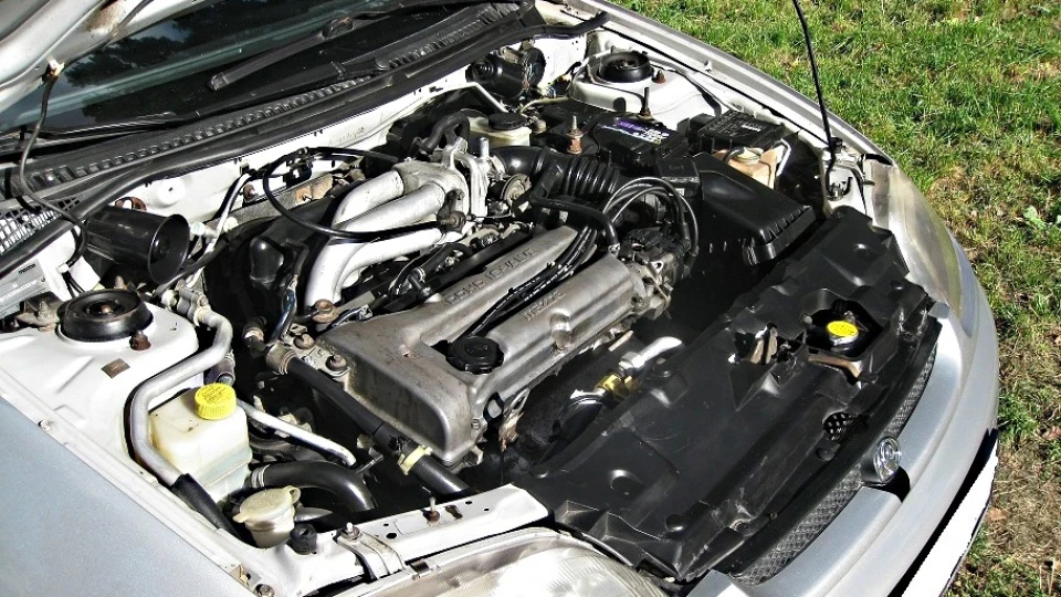 Mazda 323 1.5 3
