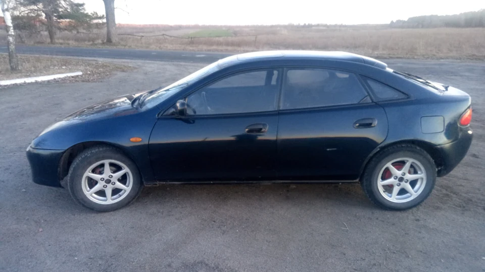 Mazda 323 1.5 2