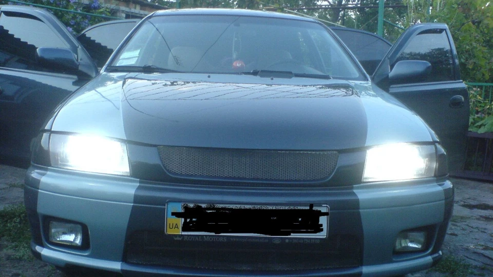 Mazda 323 1.5 2