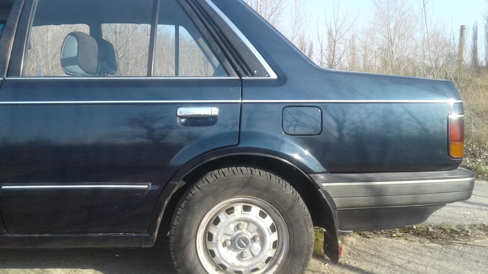 Mazda 323 1.5 3