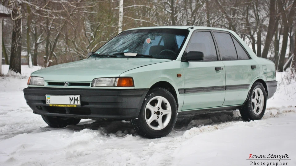 Mazda 323 1.6 16V 2