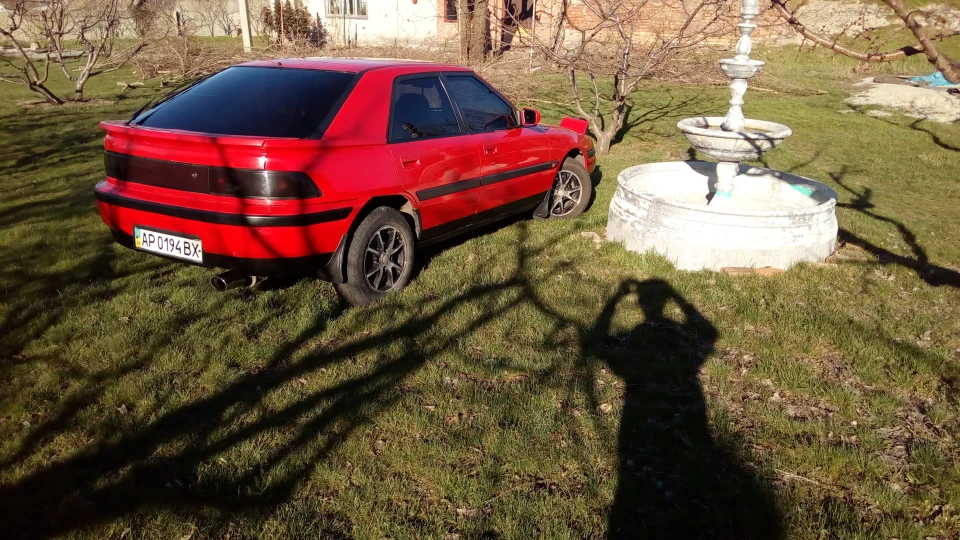 Mazda 323 1,6 2