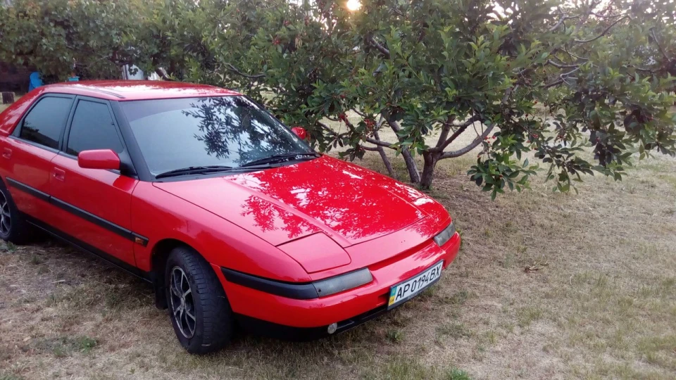 Mazda 323 1,6 3