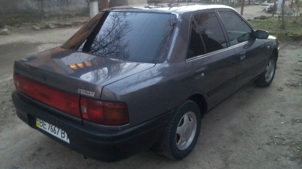 Mazda 323 1.7 D 5
