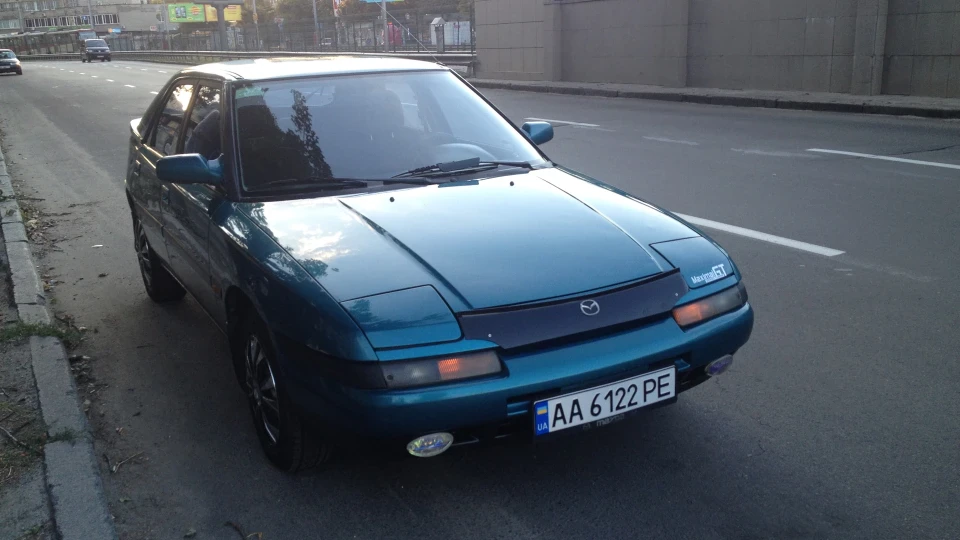 Mazda 323 1.8 GT Blind Guardian 5