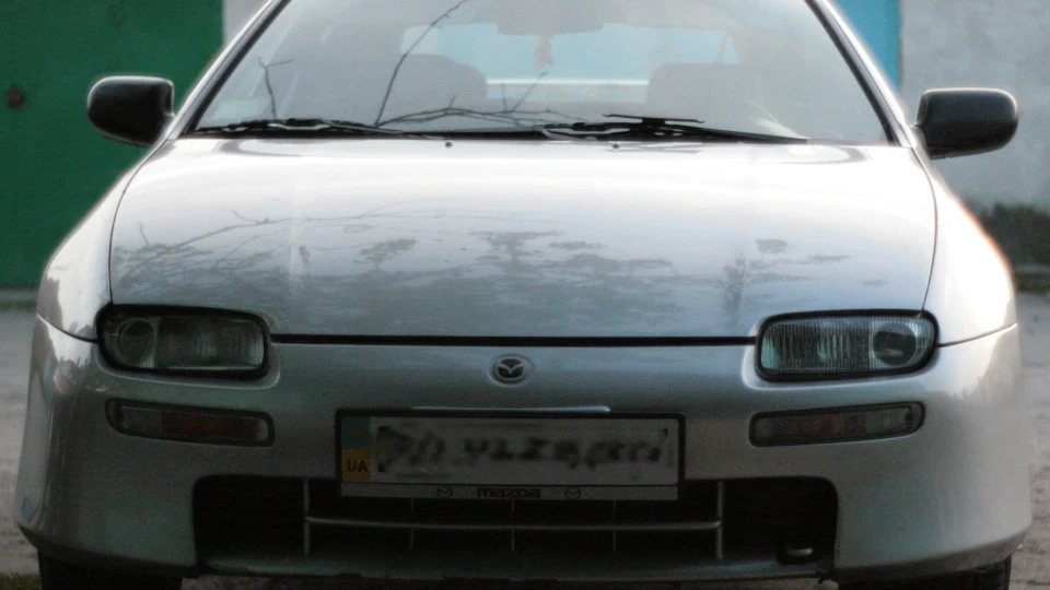 Mazda 323 1,9 BP Сероглазая МарусЯ 3