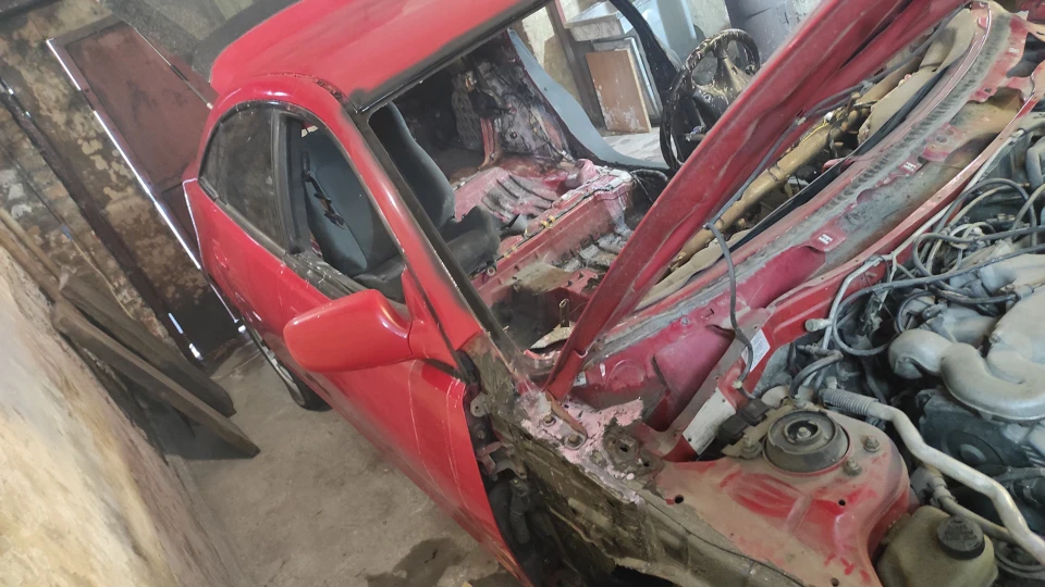 Mazda 323 2.0 V6 2