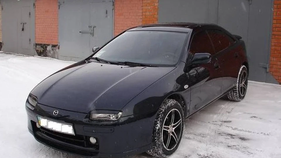 Mazda 323 2.0 V6 2