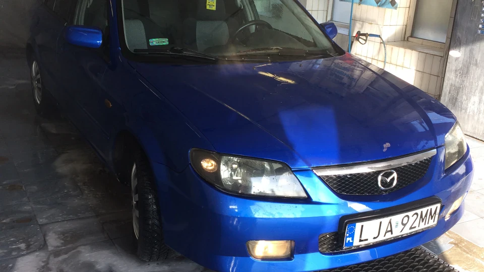 Mazda 323 2.0 2
