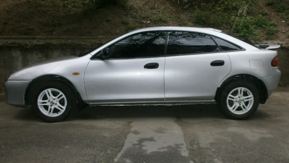 Mazda 323 323f ba 1.5 z5 3