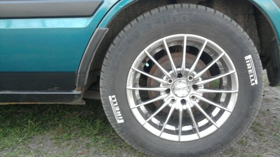 Mazda 323 323F сліпа. 4