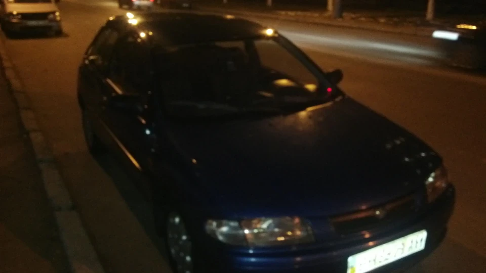 Mazda 323 BA P 1.3 16V SOHC 5