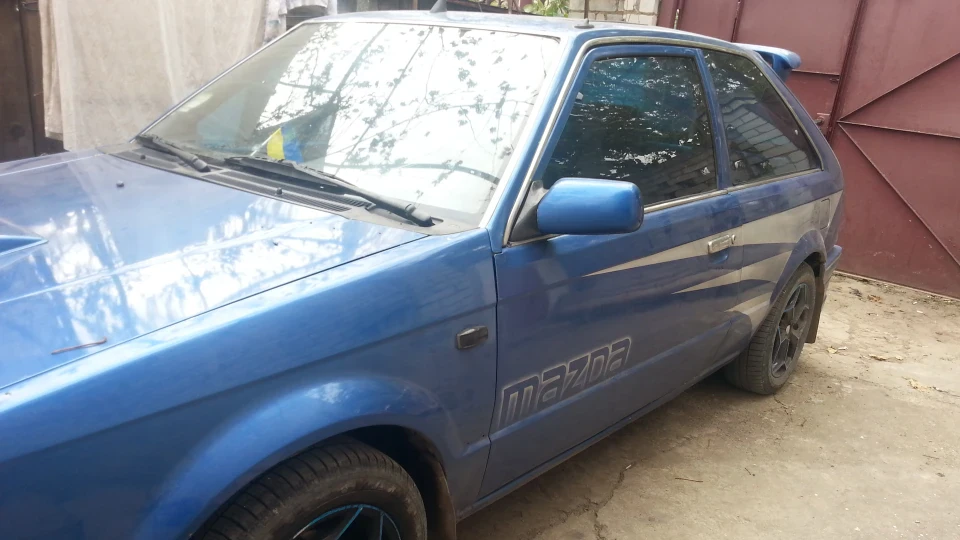 Mazda 323 BF 3