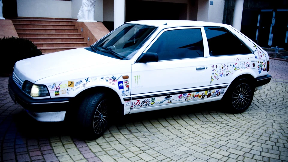 Mazda 323 бойова 5