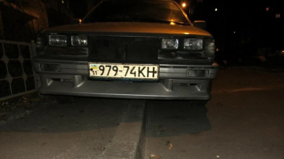 Mazda 323 BW 3