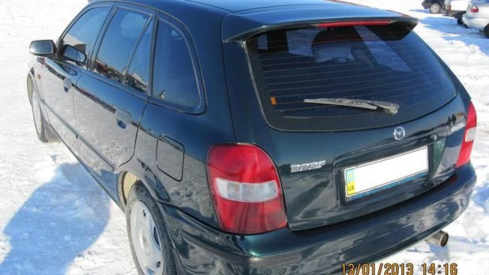 Mazda 323 Чистюля 5