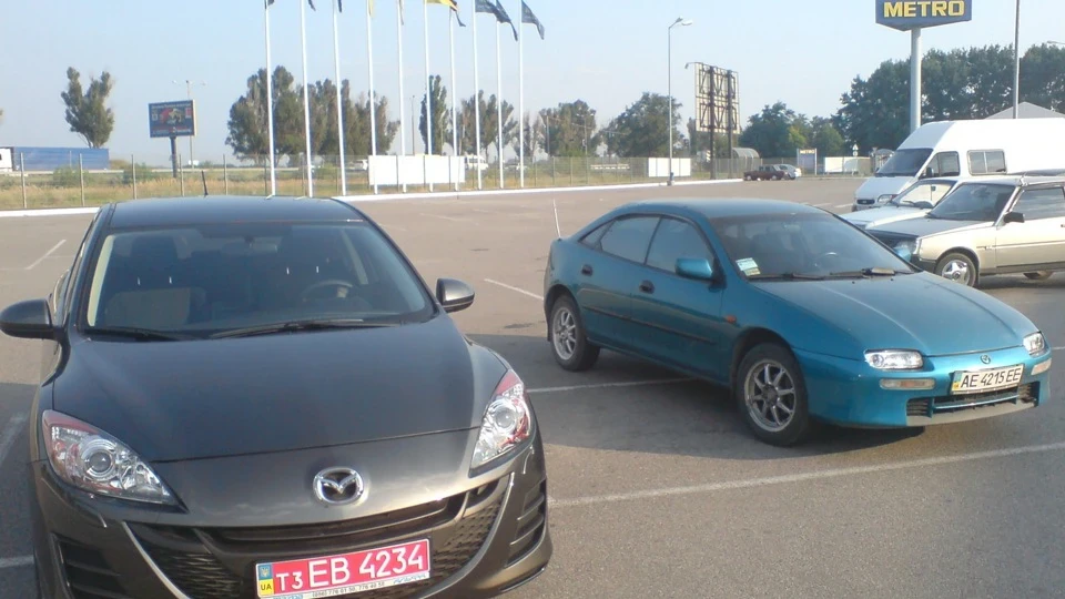 Mazda 323 ефка *крабік* 2