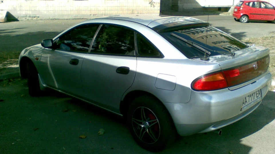 Mazda 323 Эфка
