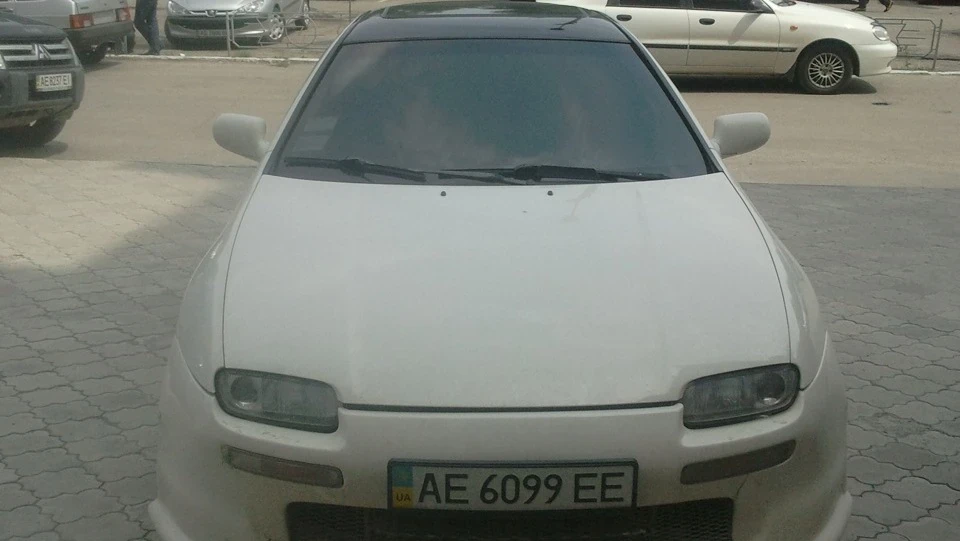 Mazda 323 F 2.5V6 white butterfly 5