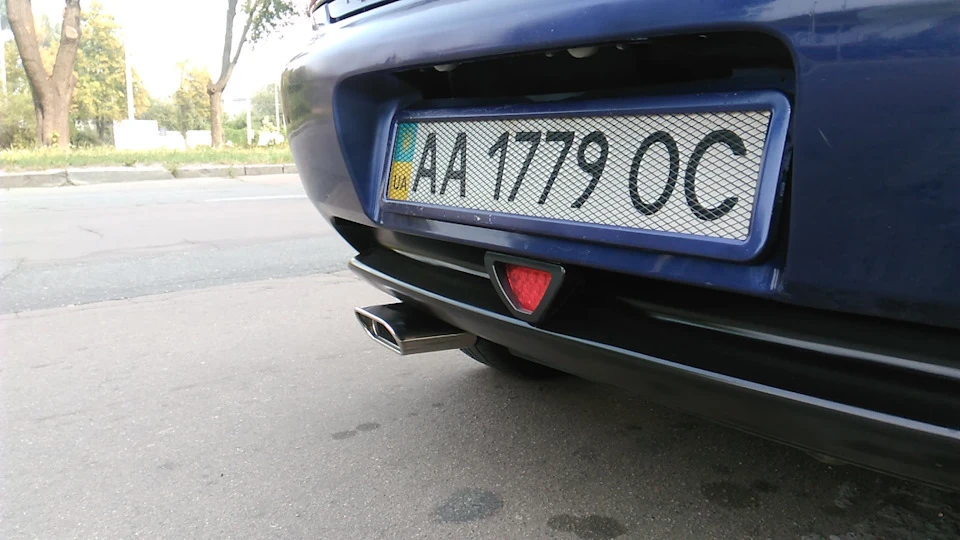 Mazda 323 F BA "blue bullet" 3