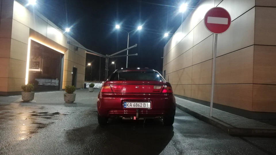 Mazda 323 F BA Вишня 🍒 3