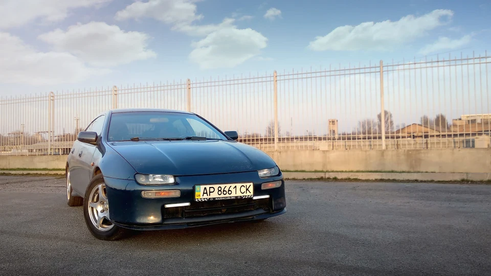 Mazda 323 f BA ZZ 4