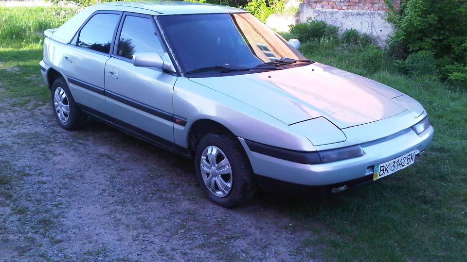 Mazda 323 f bg 1.6 16V 4