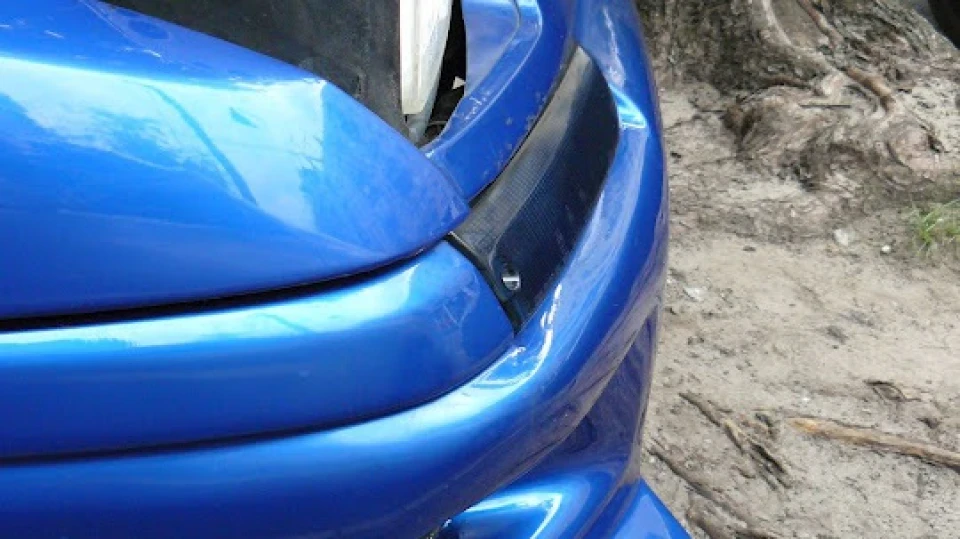 Mazda 323 F Сліпа 5