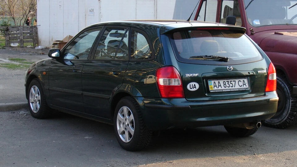 Mazda 323 F Sportive