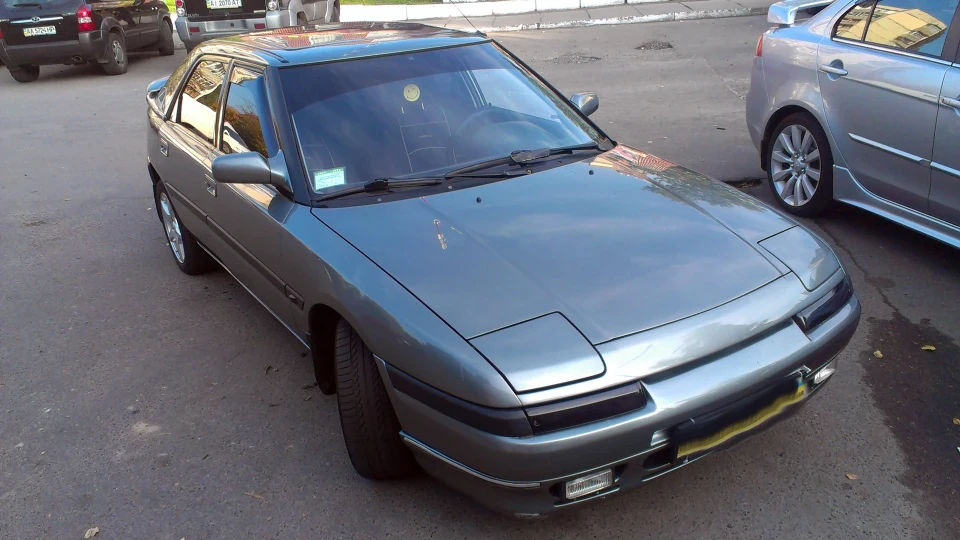 Mazda 323 f 2