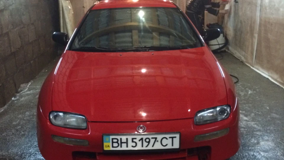 Mazda 323 f 5
