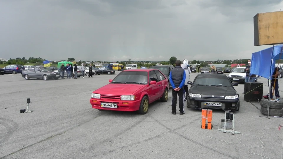 Mazda 323 GT 1.6 16v turbo 4х4 2