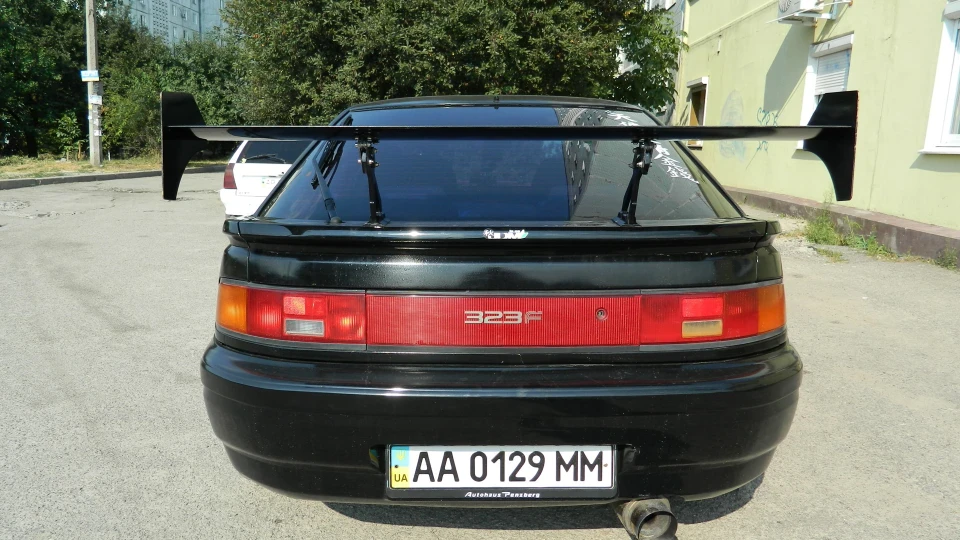 Mazda 323 GT -=Куля=- 4