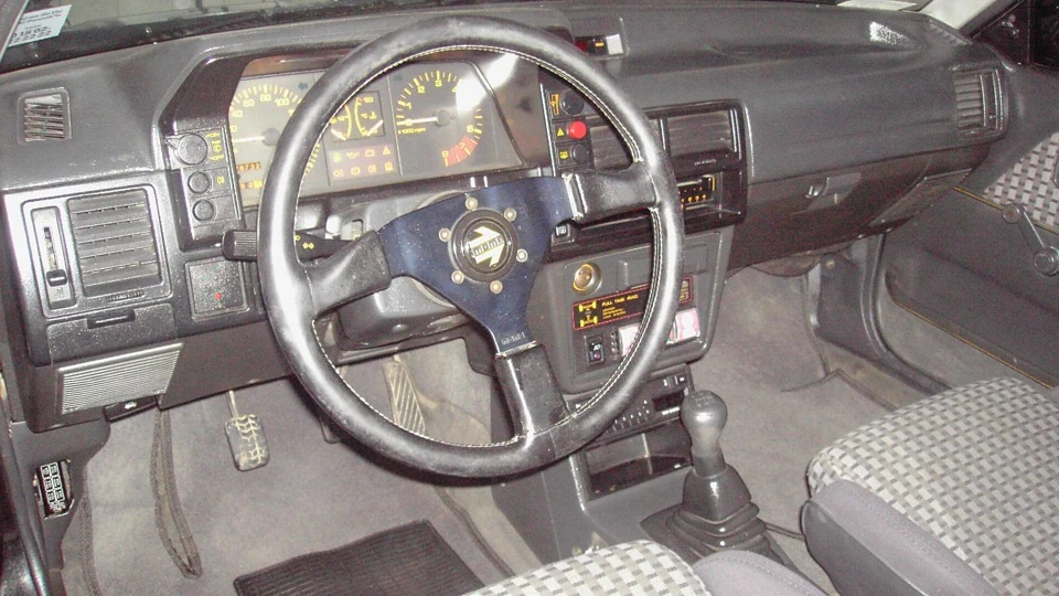 Mazda 323 GT Turbo 4WD 4