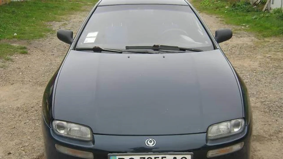 Mazda 323 Японський звір 2
