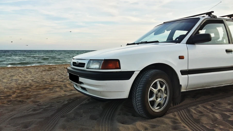 Mazda 323 IV BG 1.8 3