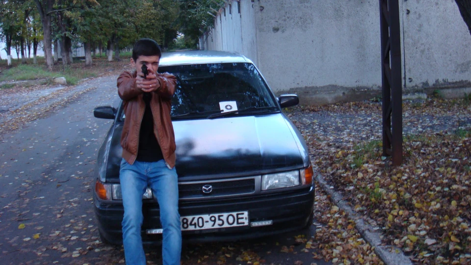 Mazda 323 Japan праворулька) 3