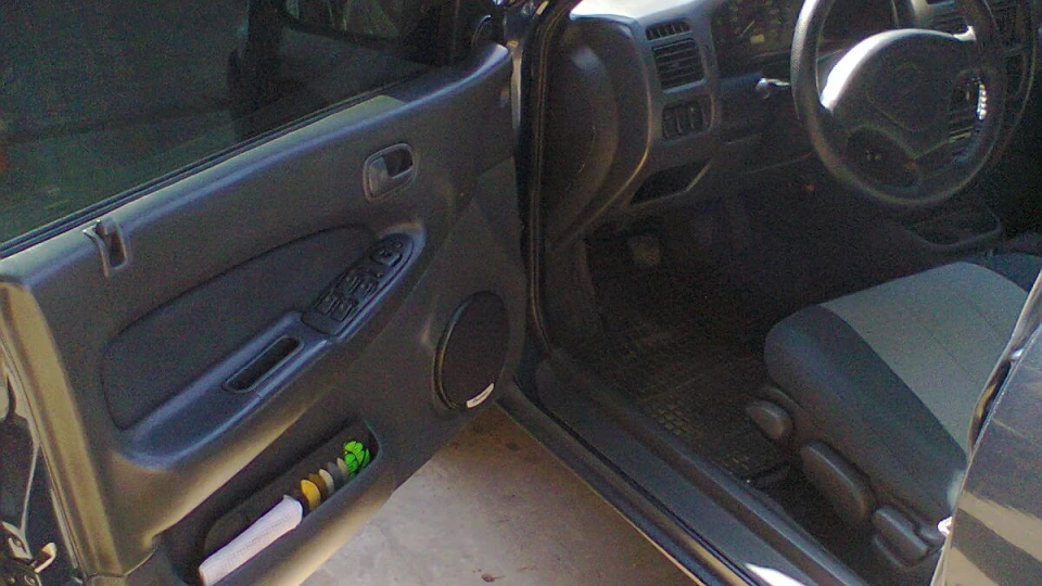 Mazda 323 кузов ВА 1.5 2