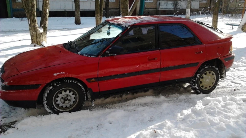 Mazda 323 ластівка Південної Пальміри 4