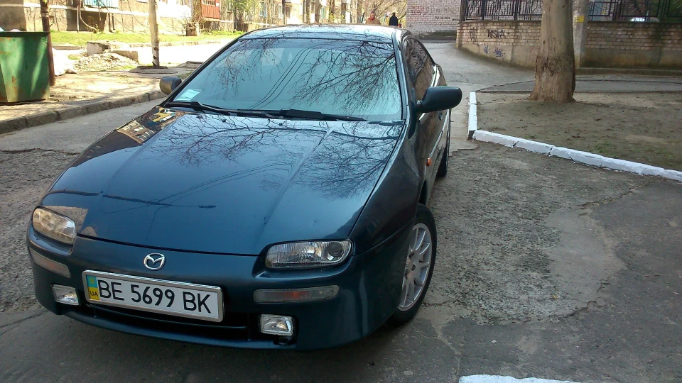 Mazda 323 ластівка 2