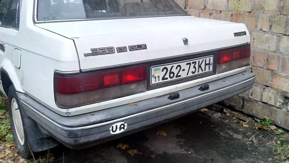 Mazda 323 Ластівка ) 2
