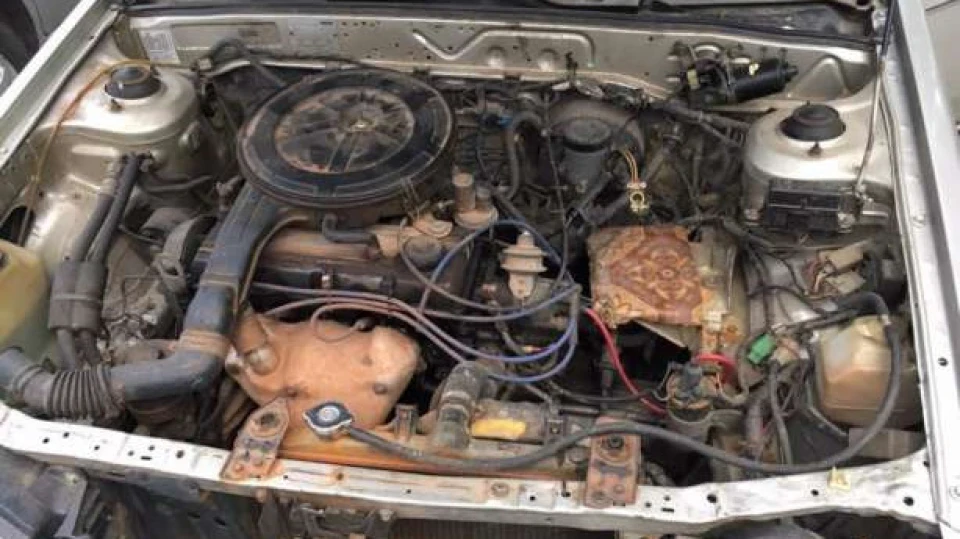 Mazda 323 Luxus 4