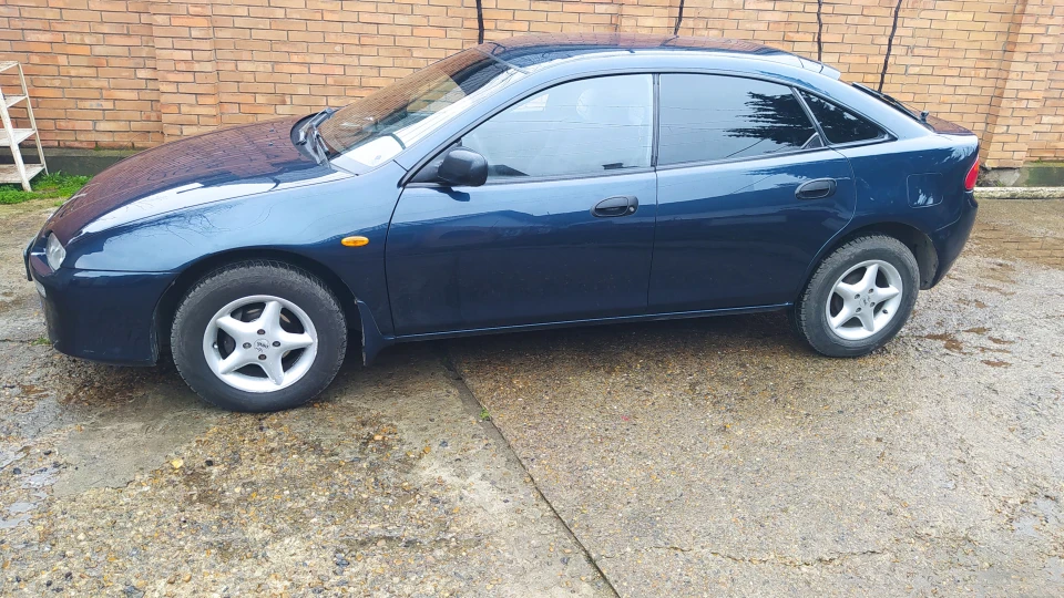 Mazda 323 Мазда для мами 2