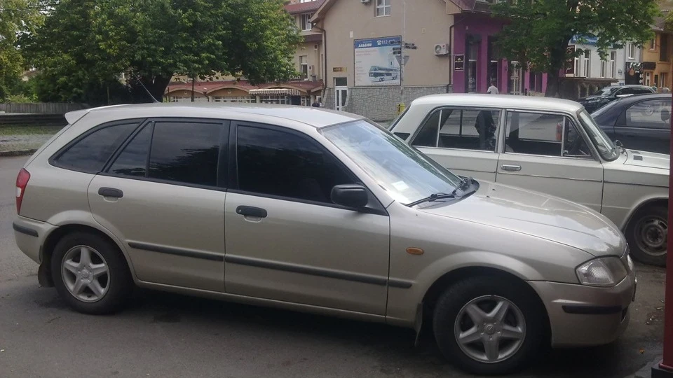 Mazda 323 MazdaFucka 4