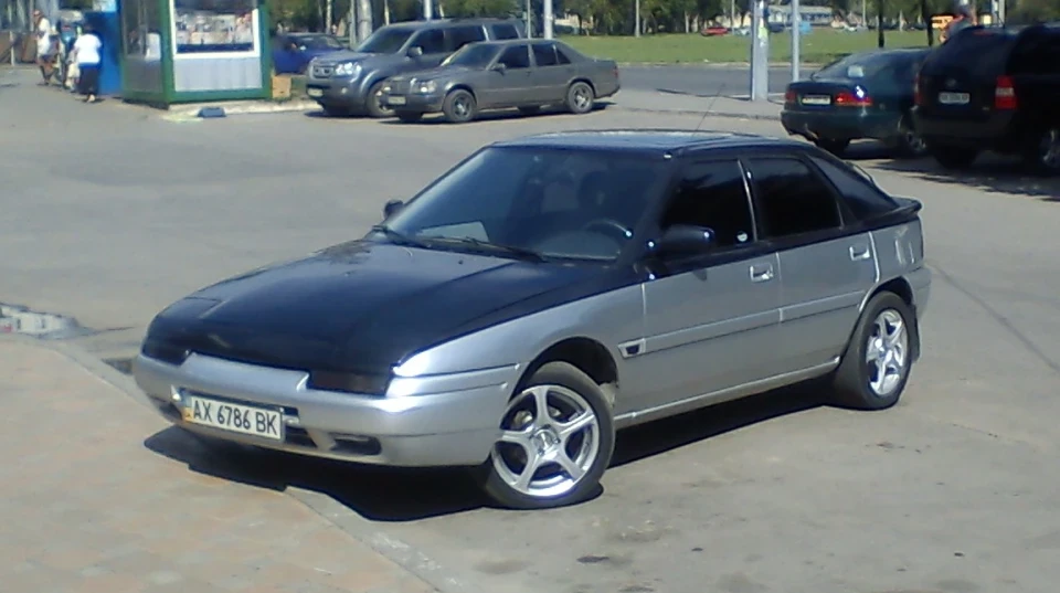 Mazda 323 МаздАліт 3