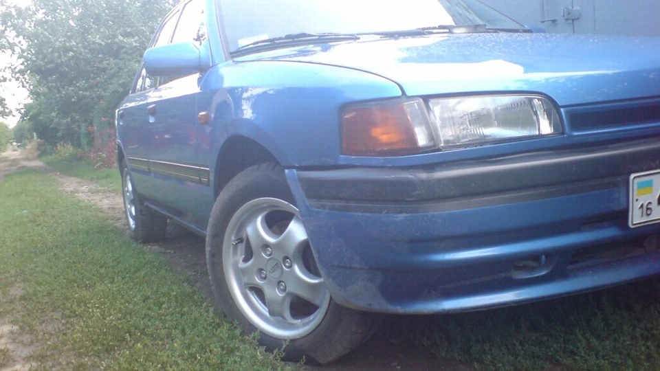 Mazda 323 моя колишня