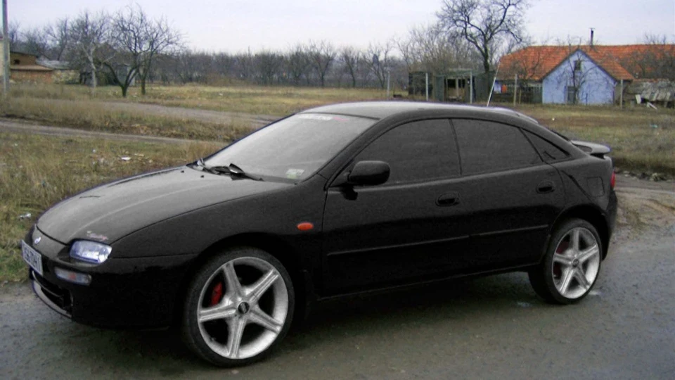 Mazda 323 Моя стара Fffff-ка 5