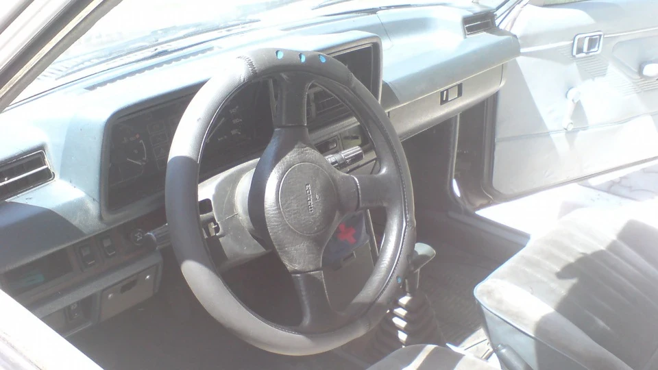 Mazda 323 мокрий асфальт металік 4