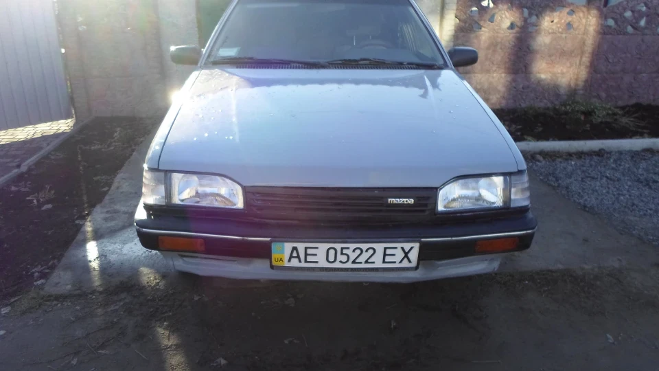 Mazda 323 Naomi 2