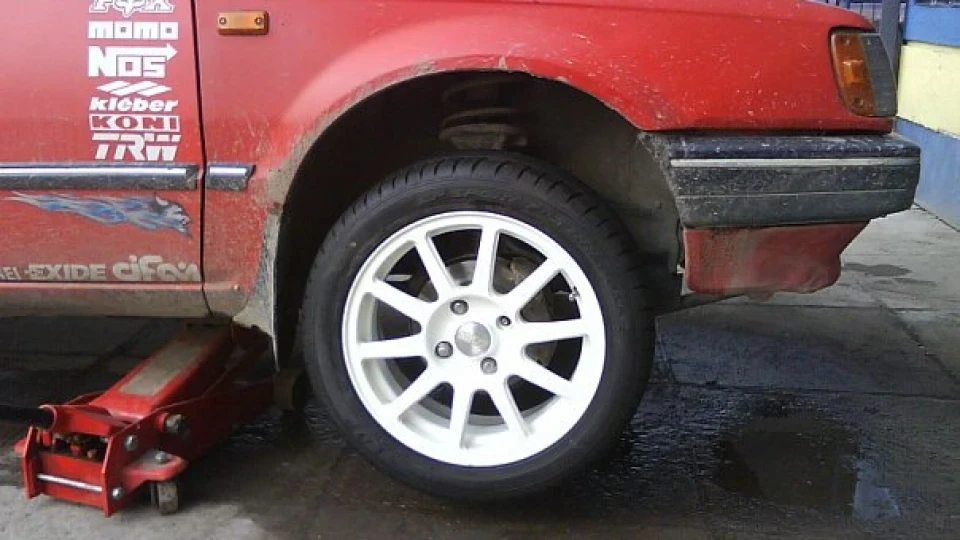 Mazda 323 Перша!!! 4